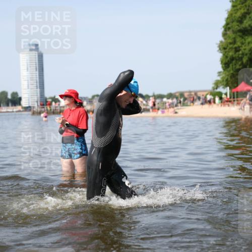22.06.2025 - Viking Triathlon Michael Strokosch http://msf.ph/oto/8061888 22.06.2025 10:27:03 Schwimmen 52, 81, 145, 288, 623, 661 meine-sportfotos.de
