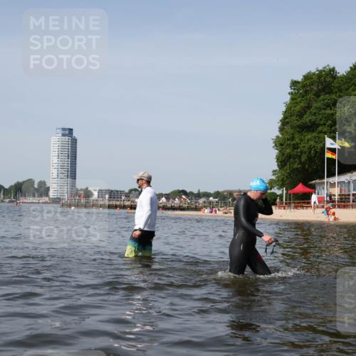 22.06.2025 - Viking Triathlon Michael Strokosch http://msf.ph/oto/8061895 22.06.2025 10:47:35 Schwimmen 23, 71, 84, 183, 261, 606 meine-sportfotos.de