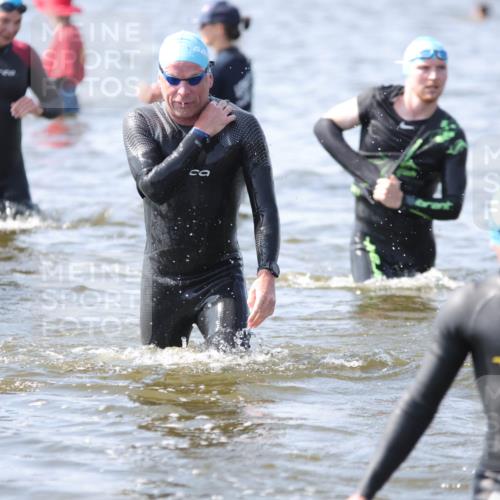 22.06.2025 - Viking Triathlon H.Heesch http://msf.ph/oto/8061920 22.06.2025 10:43:07 Schwimmen 31, 66, 109, 110, 115, 128, 133, 167, 186, 309, 328, 358, 450, 483, 489 meine-sportfotos.de