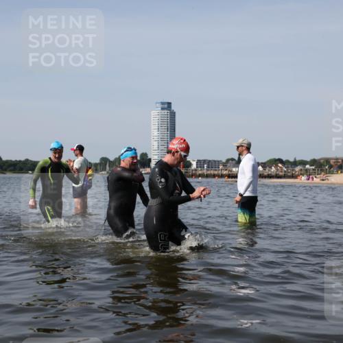 22.06.2025 - Viking Triathlon Michael Strokosch http://msf.ph/oto/8061926 22.06.2025 10:47:38 Schwimmen 23, 71, 84, 183, 261, 452, 606 meine-sportfotos.de