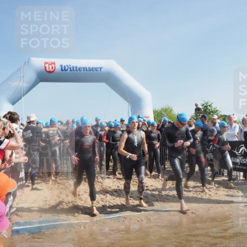 22.06.2025 - Viking Triathlon MichiJ http://msf.ph/oto/8061975 22.06.2025 10:07:20 Schwimmen 155, 201, 202, 223, 256, 267, 273, 326, 333, 343, 421, 425, 463, 531, 637 meine-sportfotos.de