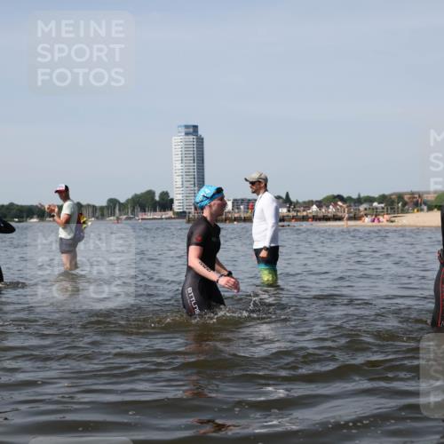 22.06.2025 - Viking Triathlon Michael Strokosch http://msf.ph/oto/8062021 22.06.2025 10:47:48 Schwimmen 71, 84, 183, 190, 223, 261, 285, 452, 606 meine-sportfotos.de