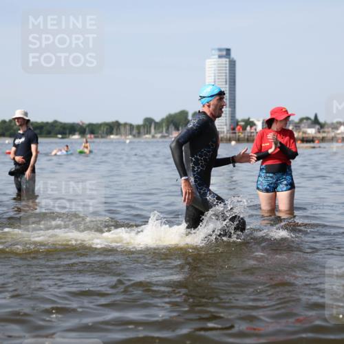 22.06.2025 - Viking Triathlon Michael Strokosch http://msf.ph/oto/8062055 22.06.2025 10:27:33 Schwimmen 1, 176, 272, 286, 611 meine-sportfotos.de