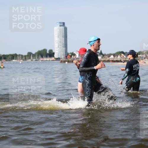 22.06.2025 - Viking Triathlon Michael Strokosch http://msf.ph/oto/8062060 22.06.2025 10:27:33 Schwimmen 1, 176, 272, 286, 611 meine-sportfotos.de
