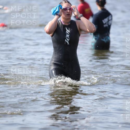22.06.2025 - Viking Triathlon H.Heesch http://msf.ph/oto/8062068 22.06.2025 10:43:36 Schwimmen 257, 410, 480, 501, 531, 620 meine-sportfotos.de