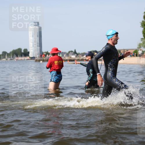 22.06.2025 - Viking Triathlon Michael Strokosch http://msf.ph/oto/8062071 22.06.2025 10:27:34 Schwimmen 1, 176, 272, 286, 611 meine-sportfotos.de