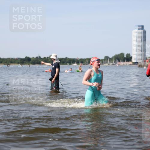 22.06.2025 - Viking Triathlon Michael Strokosch http://msf.ph/oto/8062074 22.06.2025 10:27:34 Schwimmen 1, 176, 272, 286, 611 meine-sportfotos.de