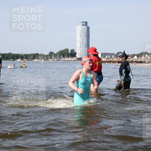 22.06.2025 - Viking Triathlon Michael Strokosch http://msf.ph/oto/8062091 22.06.2025 10:27:35 Schwimmen 1, 176, 272, 286, 611 meine-sportfotos.de