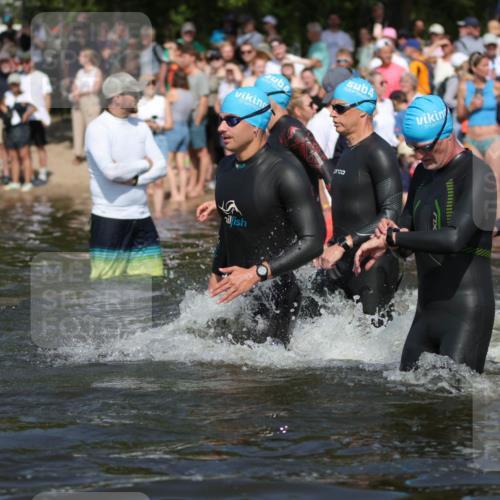 22.06.2025 - Viking Triathlon H.Heesch http://msf.ph/oto/8062106 22.06.2025 10:05:07 Schwimmen 94, 197, 232, 291, 362, 386, 388, 395, 407, 416, 423, 500, 605, 620, 627 meine-sportfotos.de