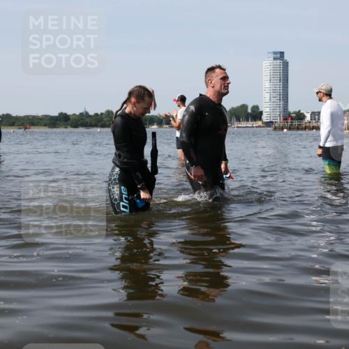 22.06.2025 - Viking Triathlon Michael Strokosch http://msf.ph/oto/8062110 22.06.2025 10:48:10 Schwimmen 37, 364 meine-sportfotos.de