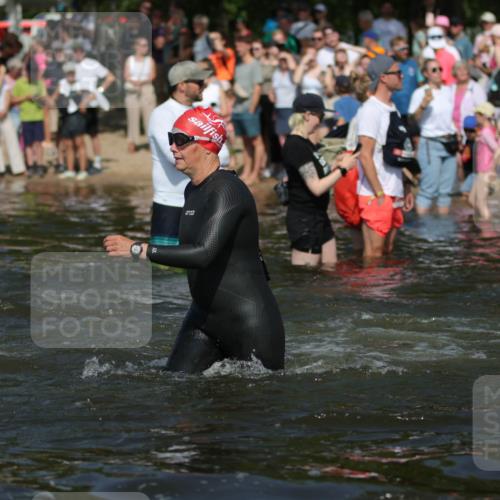 22.06.2025 - Viking Triathlon H.Heesch http://msf.ph/oto/8062127 22.06.2025 10:05:10 Schwimmen 94, 171, 172, 232, 291, 346, 386, 388, 389, 395, 407, 418, 500, 605, 627 meine-sportfotos.de
