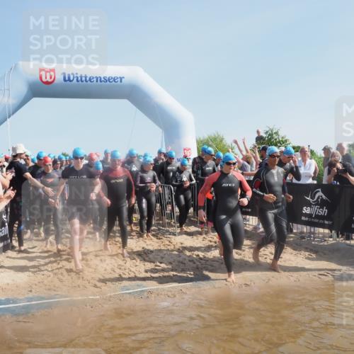22.06.2025 - Viking Triathlon MichiJ http://msf.ph/oto/8062135 22.06.2025 10:07:31 Schwimmen 23, 121, 155, 213, 235, 256, 270, 285, 317, 342, 343, 353, 421, 476, 484, 531, 615 meine-sportfotos.de