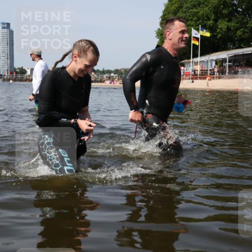22.06.2025 - Viking Triathlon Michael Strokosch http://msf.ph/oto/8062138 22.06.2025 10:48:12 Schwimmen 37, 364 meine-sportfotos.de