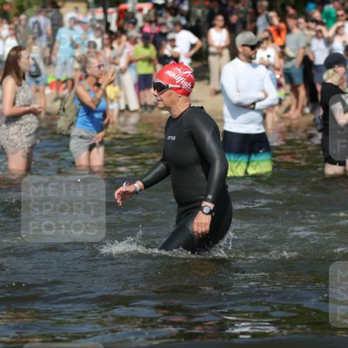 22.06.2025 - Viking Triathlon H.Heesch http://msf.ph/oto/8062139 22.06.2025 10:05:10 Schwimmen 94, 171, 172, 232, 291, 346, 386, 388, 389, 395, 407, 418, 500, 605, 627 meine-sportfotos.de