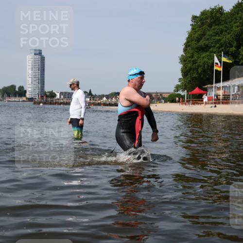 22.06.2025 - Viking Triathlon Michael Strokosch http://msf.ph/oto/8062168 22.06.2025 10:48:25 Schwimmen 471, 494 meine-sportfotos.de