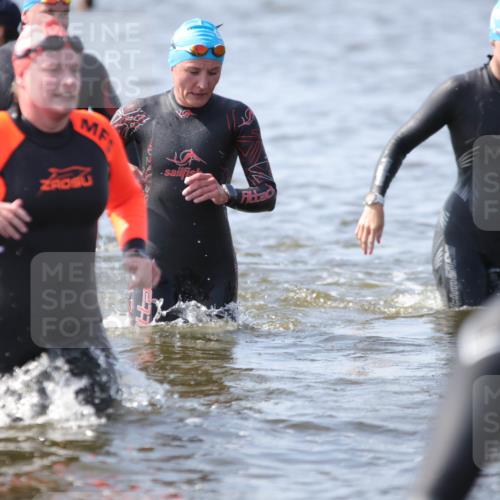 22.06.2025 - Viking Triathlon H.Heesch http://msf.ph/oto/8062173 22.06.2025 10:44:04 Schwimmen 41, 103, 123, 249, 343, 439, 442, 467, 627, 637, 650 meine-sportfotos.de
