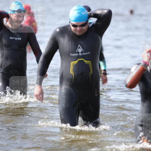 22.06.2025 - Viking Triathlon H.Heesch http://msf.ph/oto/8062220 22.06.2025 10:44:10 Schwimmen 41, 103, 123, 130, 249, 343, 439, 442, 467, 627, 637, 650 meine-sportfotos.de