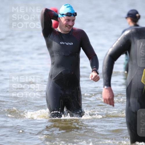 22.06.2025 - Viking Triathlon H.Heesch http://msf.ph/oto/8062233 22.06.2025 10:44:11 Schwimmen 103, 123, 130, 249, 343, 439, 442, 467, 627, 637, 650 meine-sportfotos.de
