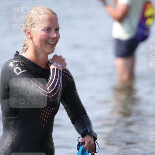 22.06.2025 - Viking Triathlon H.Heesch http://msf.ph/oto/8062291 22.06.2025 10:44:46 Schwimmen 18, 39, 168, 440, 446, 638, 653 meine-sportfotos.de