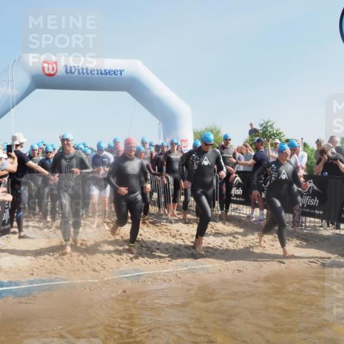 22.06.2025 - Viking Triathlon MichiJ http://msf.ph/oto/8062295 22.06.2025 10:07:40 Schwimmen 16, 23, 102, 121, 143, 263, 270, 285, 363, 436, 476, 484, 503, 547, 615, 621, 624 meine-sportfotos.de
