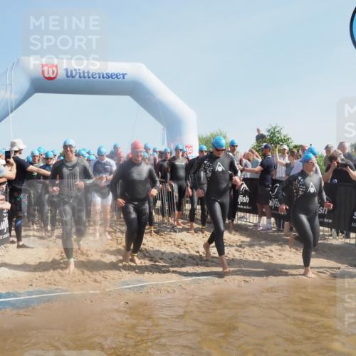 22.06.2025 - Viking Triathlon MichiJ http://msf.ph/oto/8062300 22.06.2025 10:07:40 Schwimmen 16, 23, 102, 121, 143, 263, 270, 285, 363, 436, 476, 484, 503, 547, 615, 621, 624 meine-sportfotos.de