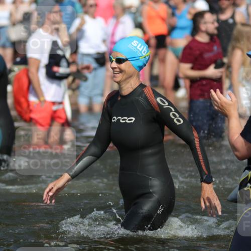 22.06.2025 - Viking Triathlon H.Heesch http://msf.ph/oto/8062425 22.06.2025 10:05:44 Schwimmen 65, 83, 135, 194, 211, 361, 379, 511, 517, 530, 553, 633, 653 meine-sportfotos.de