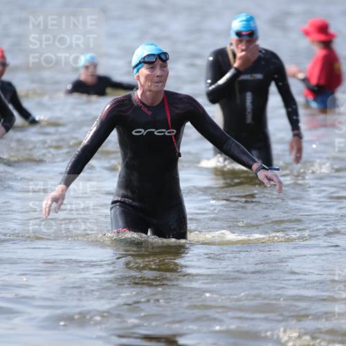 22.06.2025 - Viking Triathlon H.Heesch http://msf.ph/oto/8062428 22.06.2025 10:45:39 Schwimmen 95, 197, 360, 425, 466, 519 meine-sportfotos.de
