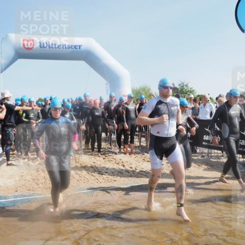 22.06.2025 - Viking Triathlon MichiJ http://msf.ph/oto/8062429 22.06.2025 10:07:46 Schwimmen 16, 76, 95, 102, 143, 263, 363, 372, 436, 453, 477, 503, 547, 621, 624 meine-sportfotos.de