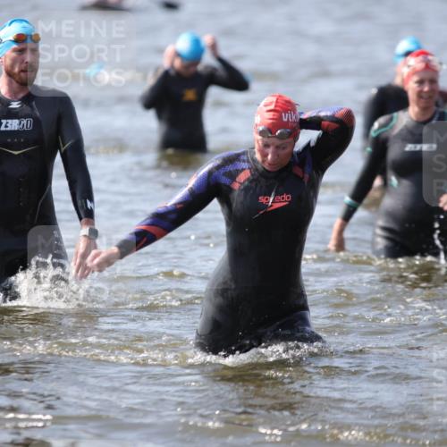 22.06.2025 - Viking Triathlon H.Heesch http://msf.ph/oto/8062447 22.06.2025 10:45:52 Schwimmen 95, 217, 342, 360, 372, 425, 468, 519, 525, 615, 621, 633 meine-sportfotos.de