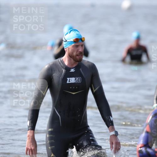 22.06.2025 - Viking Triathlon H.Heesch http://msf.ph/oto/8062474 22.06.2025 10:45:57 Schwimmen 217, 342, 360, 372, 425, 468, 525, 615, 621, 633, 647 meine-sportfotos.de
