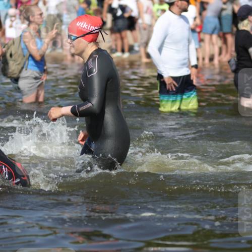 22.06.2025 - Viking Triathlon H.Heesch http://msf.ph/oto/8062478 22.06.2025 10:05:55 Schwimmen 68, 128, 169, 211, 269, 275, 397, 441, 442, 460, 465, 530, 633, 644 meine-sportfotos.de