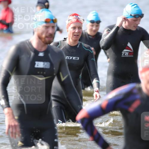 22.06.2025 - Viking Triathlon H.Heesch http://msf.ph/oto/8062486 22.06.2025 10:45:59 Schwimmen 144, 217, 342, 360, 372, 468, 525, 615, 621, 633, 647 meine-sportfotos.de