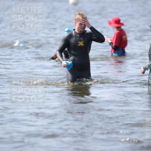 22.06.2025 - Viking Triathlon H.Heesch http://msf.ph/oto/8062489 22.06.2025 10:46:00 Schwimmen 121, 144, 217, 342, 360, 372, 468, 525, 615, 621, 633, 647 meine-sportfotos.de