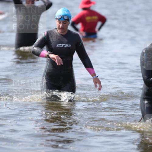 22.06.2025 - Viking Triathlon H.Heesch http://msf.ph/oto/8062576 22.06.2025 10:46:38 Schwimmen 60, 143, 206, 333, 479, 498, 515 meine-sportfotos.de