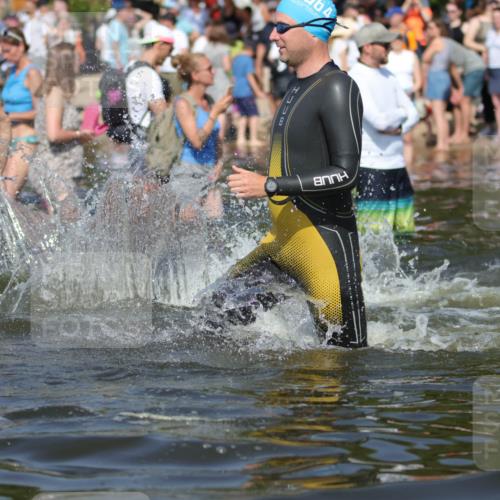 22.06.2025 - Viking Triathlon H.Heesch http://msf.ph/oto/8062587 22.06.2025 10:06:16 Schwimmen 39, 41, 60, 84, 110, 117, 153, 191, 266, 325, 385, 440, 446, 487, 535 meine-sportfotos.de