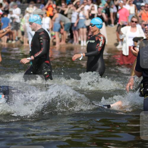 22.06.2025 - Viking Triathlon H.Heesch http://msf.ph/oto/8062601 22.06.2025 10:06:19 Schwimmen 18, 24, 39, 41, 60, 84, 110, 117, 153, 191, 266, 298, 325, 385, 440, 446, 487, 535 meine-sportfotos.de