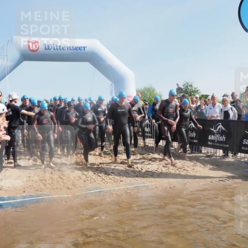 22.06.2025 - Viking Triathlon MichiJ http://msf.ph/oto/8062604 22.06.2025 10:08:01 Schwimmen 31, 130, 206, 268, 292, 308, 412, 422, 452, 466, 523, 543, 647, 650 meine-sportfotos.de
