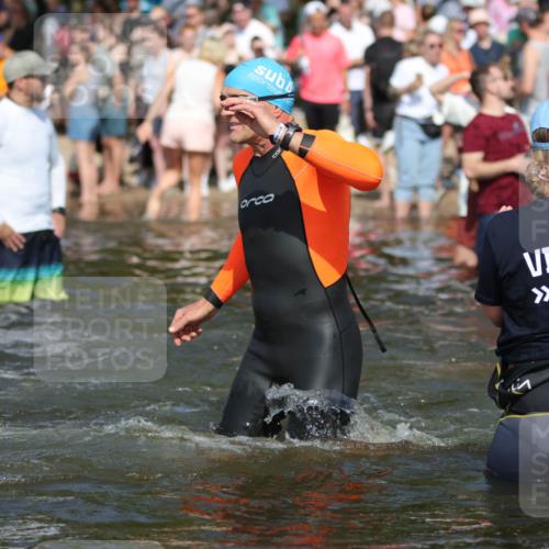 22.06.2025 - Viking Triathlon H.Heesch http://msf.ph/oto/8062694 22.06.2025 10:06:41 Schwimmen 44, 74, 93, 109, 159, 165, 205, 217, 219, 257, 282, 358, 376, 501, 625 meine-sportfotos.de