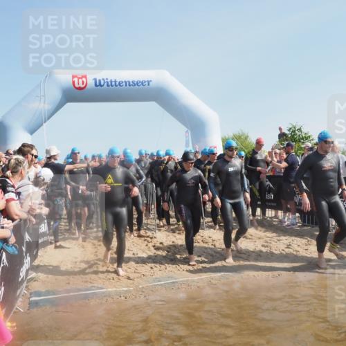 22.06.2025 - Viking Triathlon MichiJ http://msf.ph/oto/8062696 22.06.2025 10:08:06 Schwimmen 51, 106, 116, 206, 268, 308, 378, 412, 422, 452, 466, 480, 523, 543, 647 meine-sportfotos.de