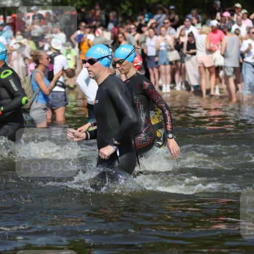 22.06.2025 - Viking Triathlon H.Heesch http://msf.ph/oto/8062706 22.06.2025 10:06:45 Schwimmen 44, 66, 74, 159, 165, 217, 219, 257, 282, 318, 337, 501, 525, 625 meine-sportfotos.de