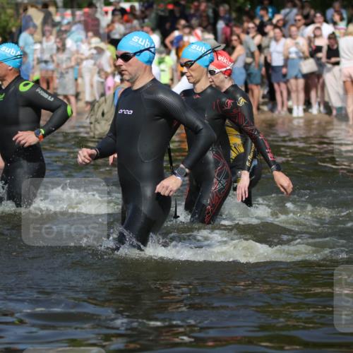 22.06.2025 - Viking Triathlon H.Heesch http://msf.ph/oto/8062710 22.06.2025 10:06:45 Schwimmen 44, 66, 74, 159, 165, 217, 219, 257, 282, 318, 337, 501, 525, 625 meine-sportfotos.de