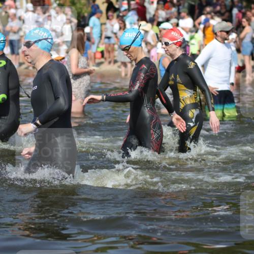 22.06.2025 - Viking Triathlon H.Heesch http://msf.ph/oto/8062717 22.06.2025 10:06:46 Schwimmen 44, 66, 74, 159, 165, 217, 219, 257, 282, 290, 318, 337, 501, 525, 625 meine-sportfotos.de