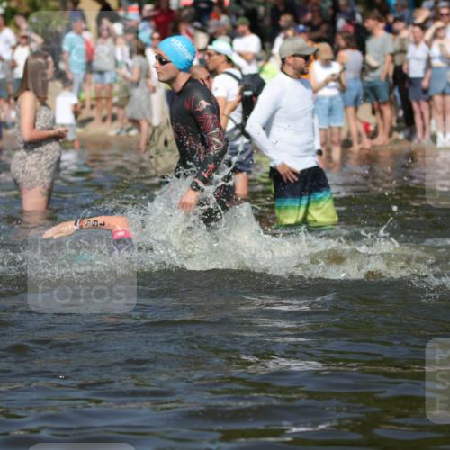 22.06.2025 - Viking Triathlon H.Heesch http://msf.ph/oto/8062727 22.06.2025 10:06:49 Schwimmen 66, 74, 159, 165, 217, 219, 257, 282, 290, 318, 337, 501, 525, 533 meine-sportfotos.de