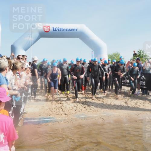22.06.2025 - Viking Triathlon MichiJ http://msf.ph/oto/8062768 22.06.2025 10:08:15 Schwimmen 37, 51, 106, 116, 133, 140, 222, 225, 364, 378, 403, 406, 410, 480, 638 meine-sportfotos.de
