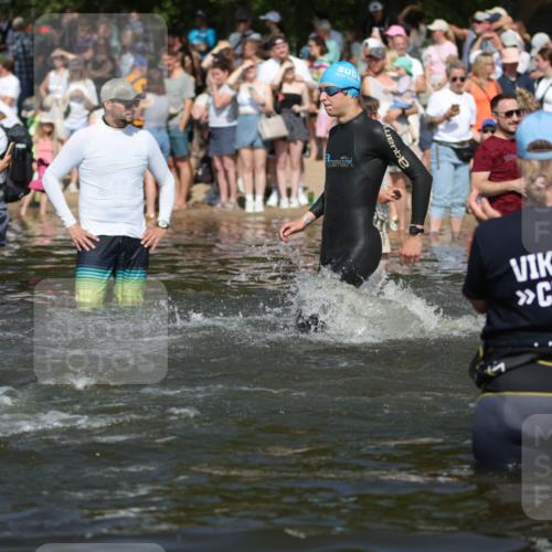 22.06.2025 - Viking Triathlon H.Heesch http://msf.ph/oto/8062775 22.06.2025 10:07:01 Schwimmen 64, 183, 244, 321, 328, 369, 431, 467, 468, 479, 494, 498, 533, 631, 649 meine-sportfotos.de