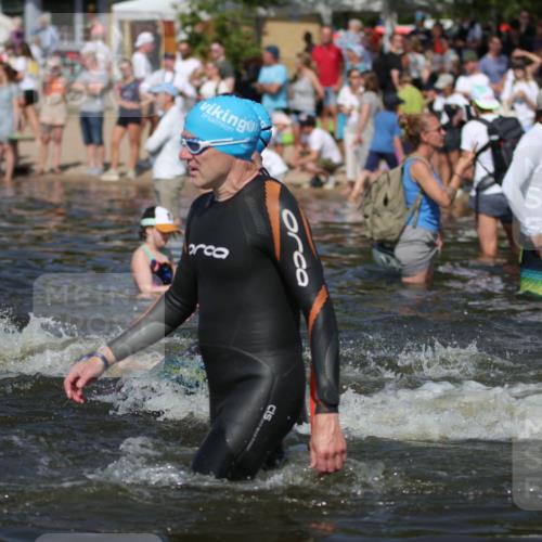 22.06.2025 - Viking Triathlon H.Heesch http://msf.ph/oto/8062802 22.06.2025 10:07:08 Schwimmen 64, 123, 190, 244, 328, 369, 402, 431, 467, 494, 498, 519, 607, 631, 649 meine-sportfotos.de