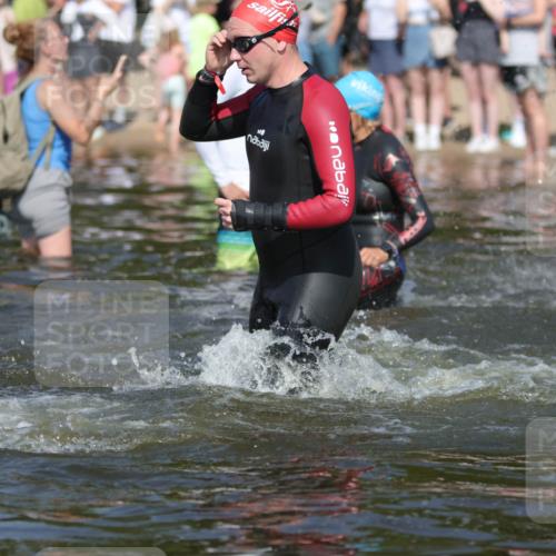 22.06.2025 - Viking Triathlon H.Heesch http://msf.ph/oto/8062821 22.06.2025 10:07:15 Schwimmen 123, 190, 201, 202, 223, 267, 273, 326, 333, 402, 425, 463, 519, 607, 637 meine-sportfotos.de