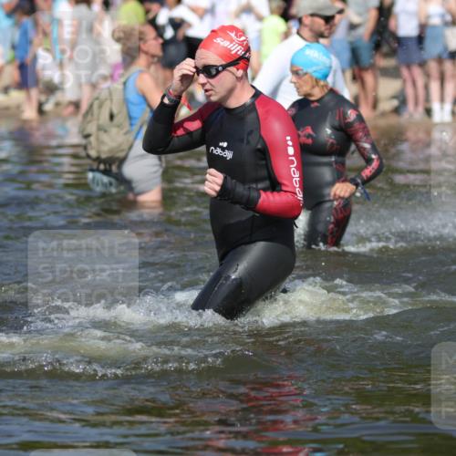22.06.2025 - Viking Triathlon H.Heesch http://msf.ph/oto/8062824 22.06.2025 10:07:16 Schwimmen 123, 190, 201, 202, 223, 267, 273, 326, 333, 402, 425, 463, 519, 607, 637 meine-sportfotos.de