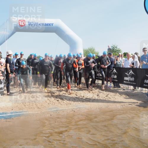 22.06.2025 - Viking Triathlon MichiJ http://msf.ph/oto/8062833 22.06.2025 10:08:21 Schwimmen 37, 48, 69, 97, 133, 140, 222, 225, 364, 403, 406, 410, 499, 518, 638 meine-sportfotos.de