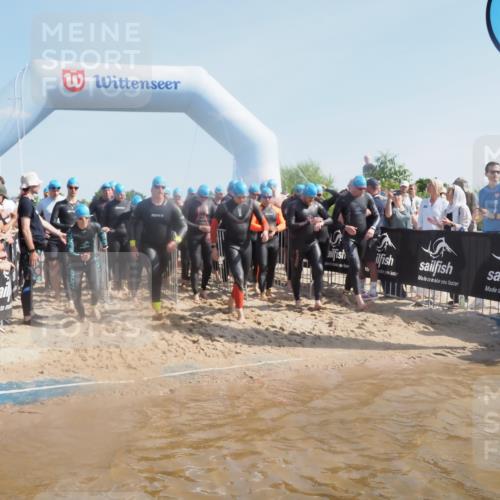 22.06.2025 - Viking Triathlon MichiJ http://msf.ph/oto/8062838 22.06.2025 10:08:21 Schwimmen 37, 48, 69, 97, 133, 140, 222, 225, 364, 403, 406, 410, 499, 518, 638 meine-sportfotos.de